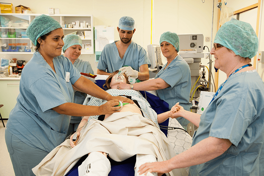 ‘Pretend mum’ helps maternity team practice for emergencies